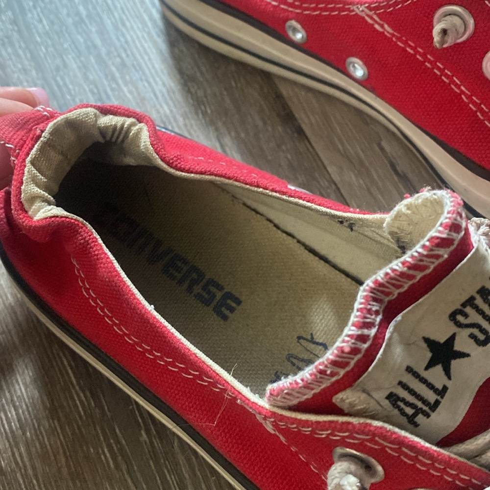 Converse - Picture 2 of 5